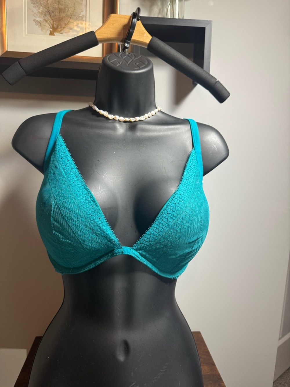 Victoria's Secret Teal Lace Push-Up Bra